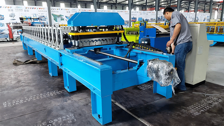 Cangzhou Zhongtuo : Leading Manufacturer of Cold Roll Forming Machines